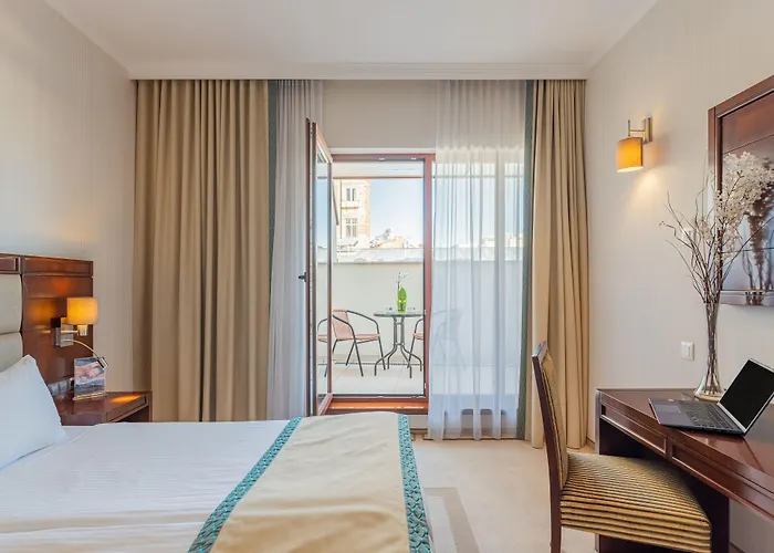 Concorde Old בוקרשט