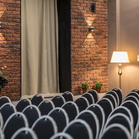 Concorde Old Hotel 4*