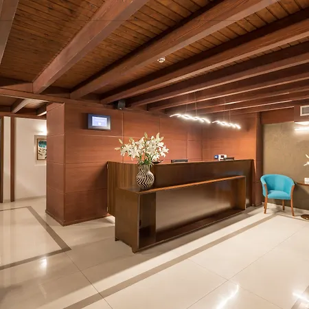 康恩得老布加勒斯特酒店 4*