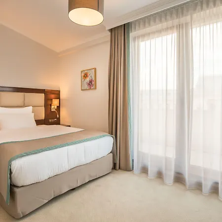 Concorde Old Otel Bükreş