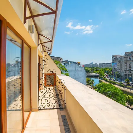 康恩得老布加勒斯特酒店 酒店