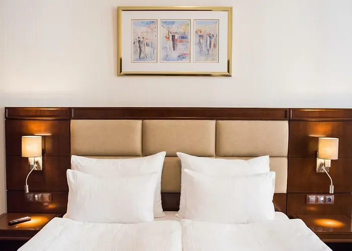 Concorde Old Hotel 4*
