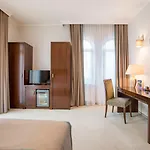 Concorde Old Ξενοδοχείο 4*