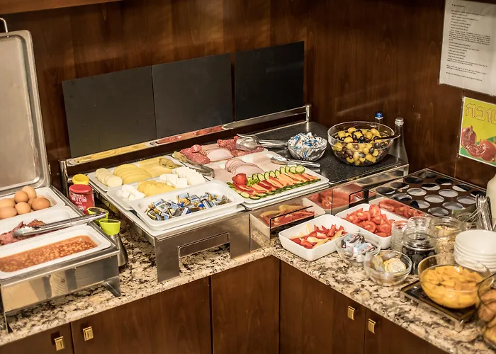 Готель Concorde Old 4*